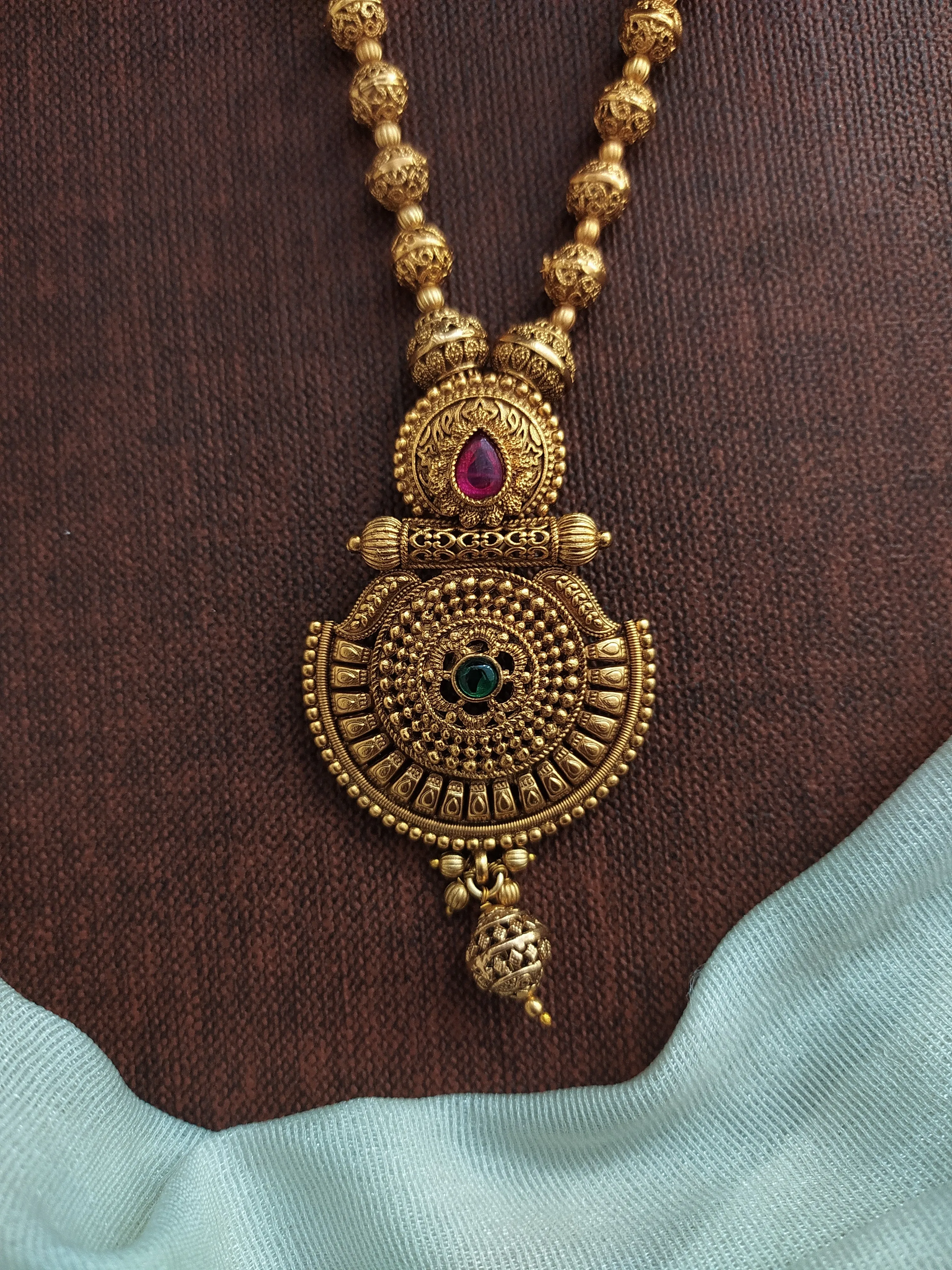 Antique Ball-Style Mala Set with Pendant