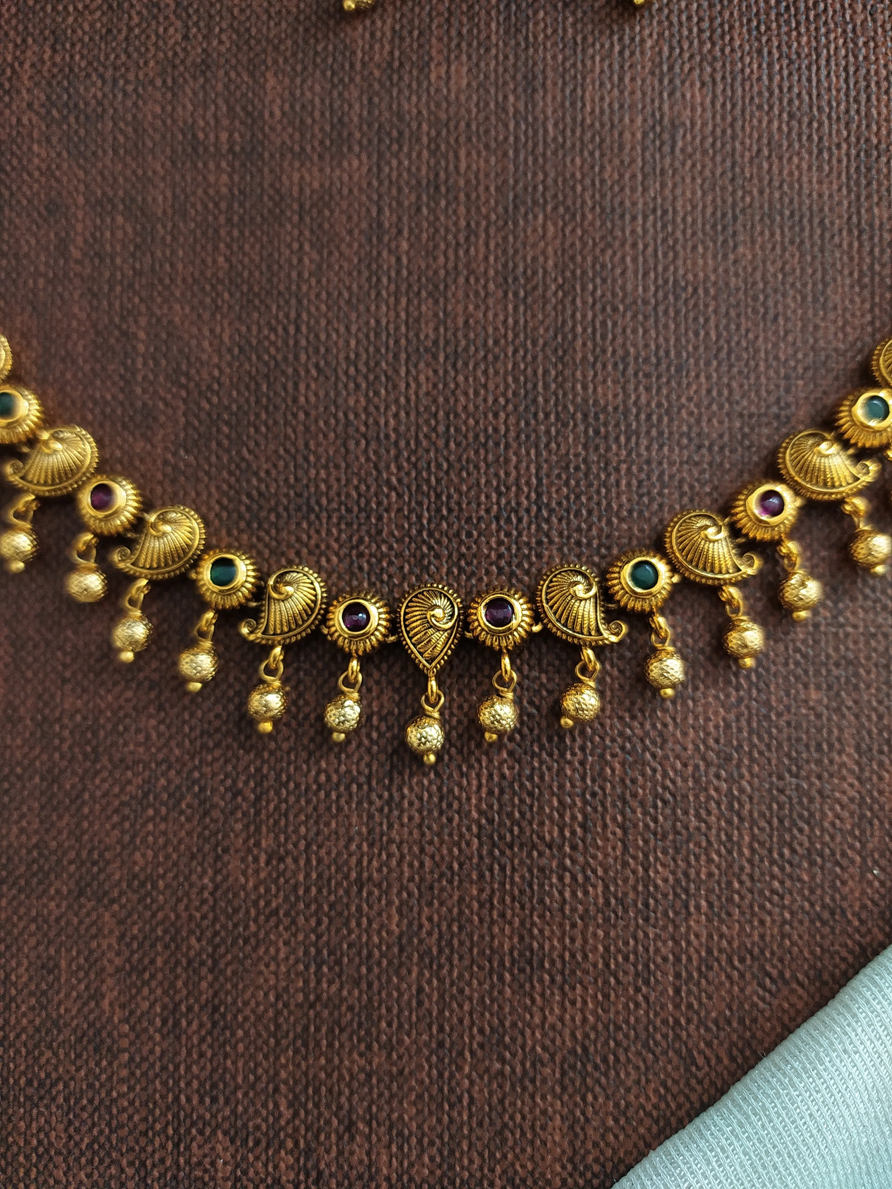 Antique Mango-Designed Kemp and Green Stone Necklace Set with Gold Ball Drops