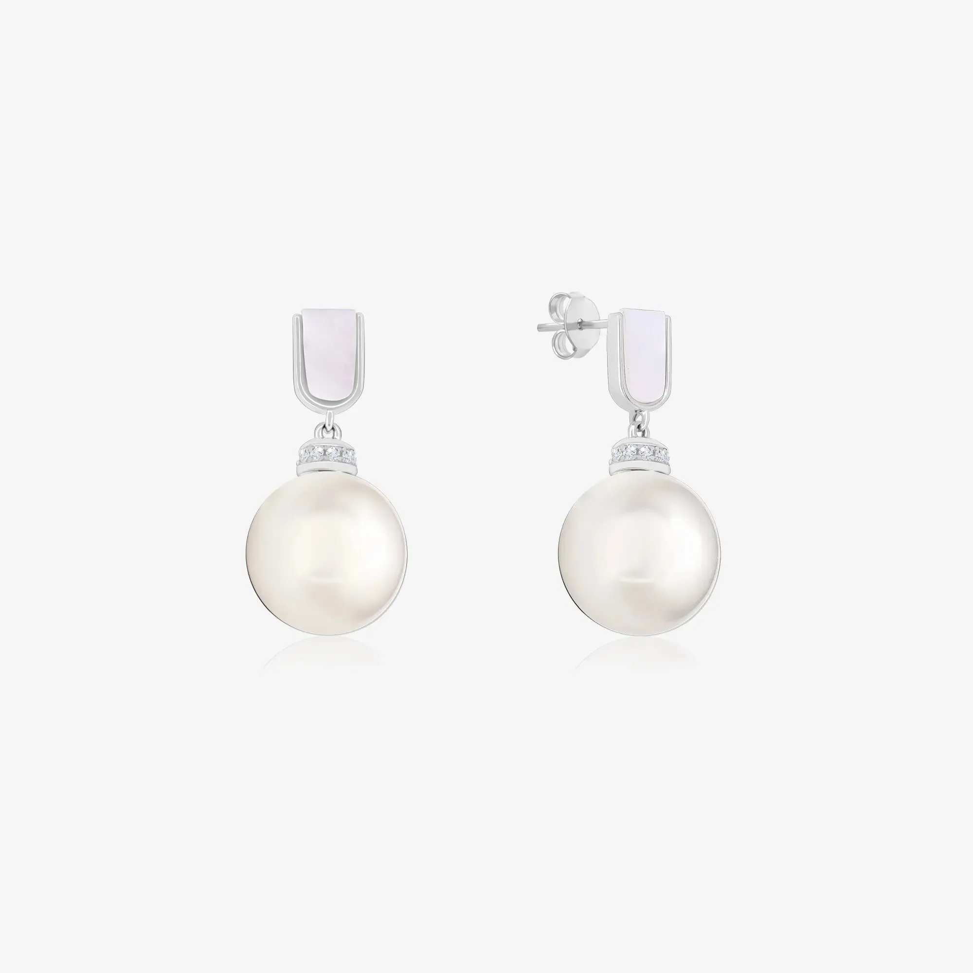 Drop Pearl Earrings