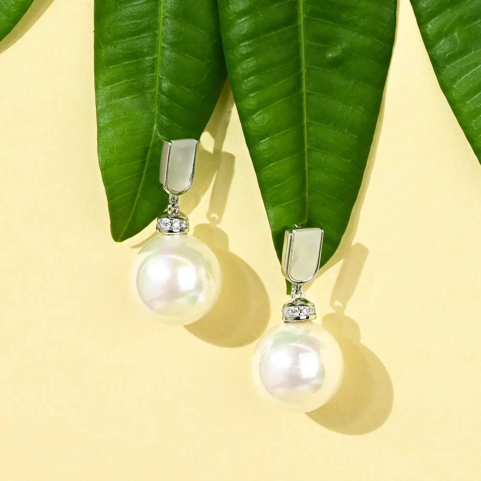 Drop Pearl Earrings