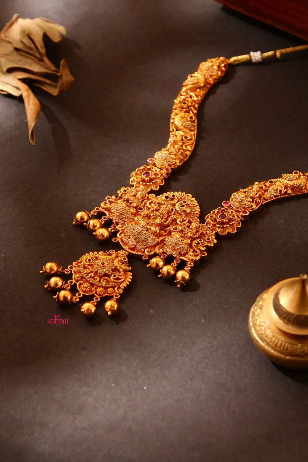 Gold Plated Intricate Stone Work Nagas Necklace Set