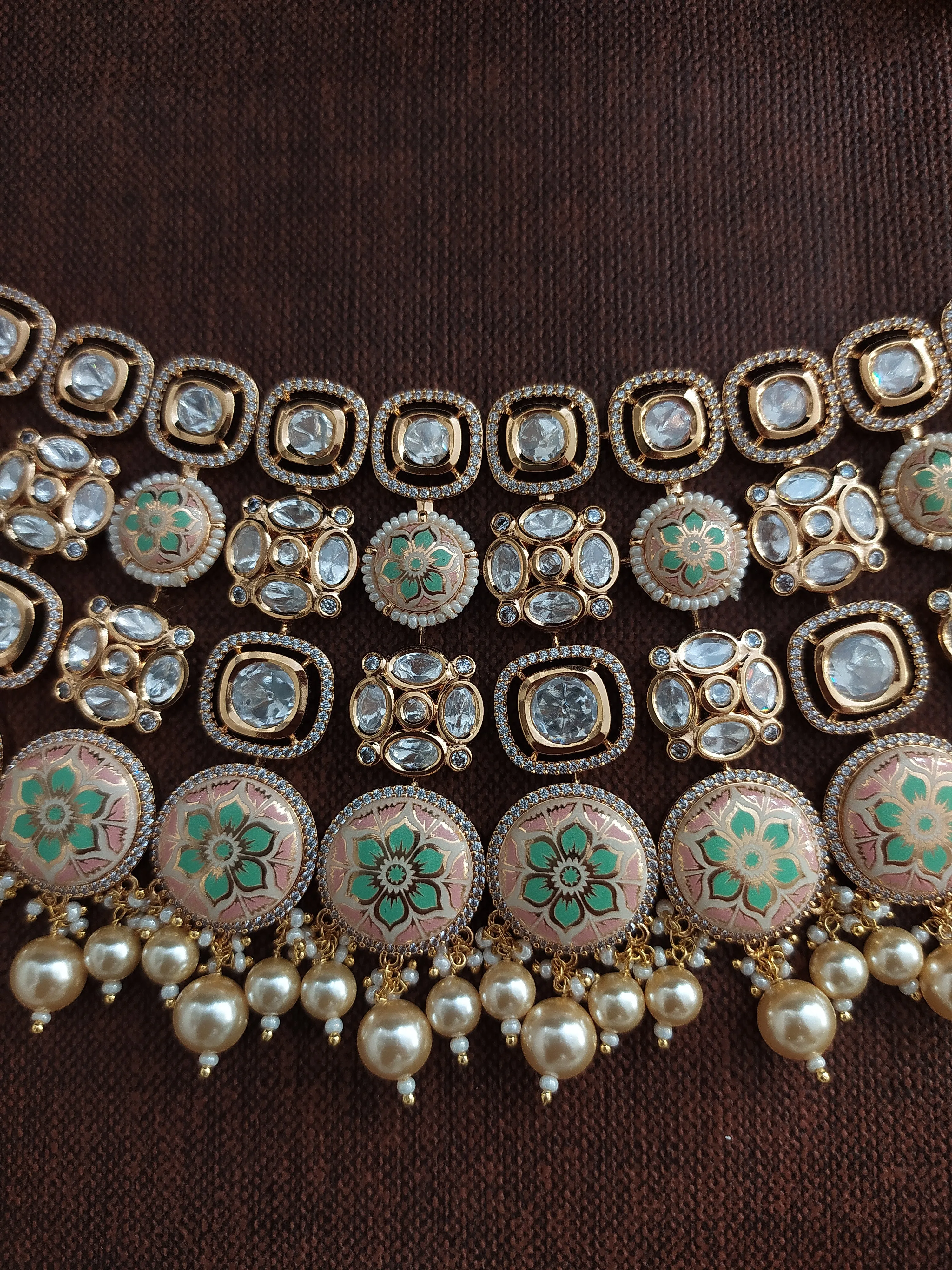 Kundan Bridal Choker Set with Pastel Mint and Baby Pink Meenakari Detailing