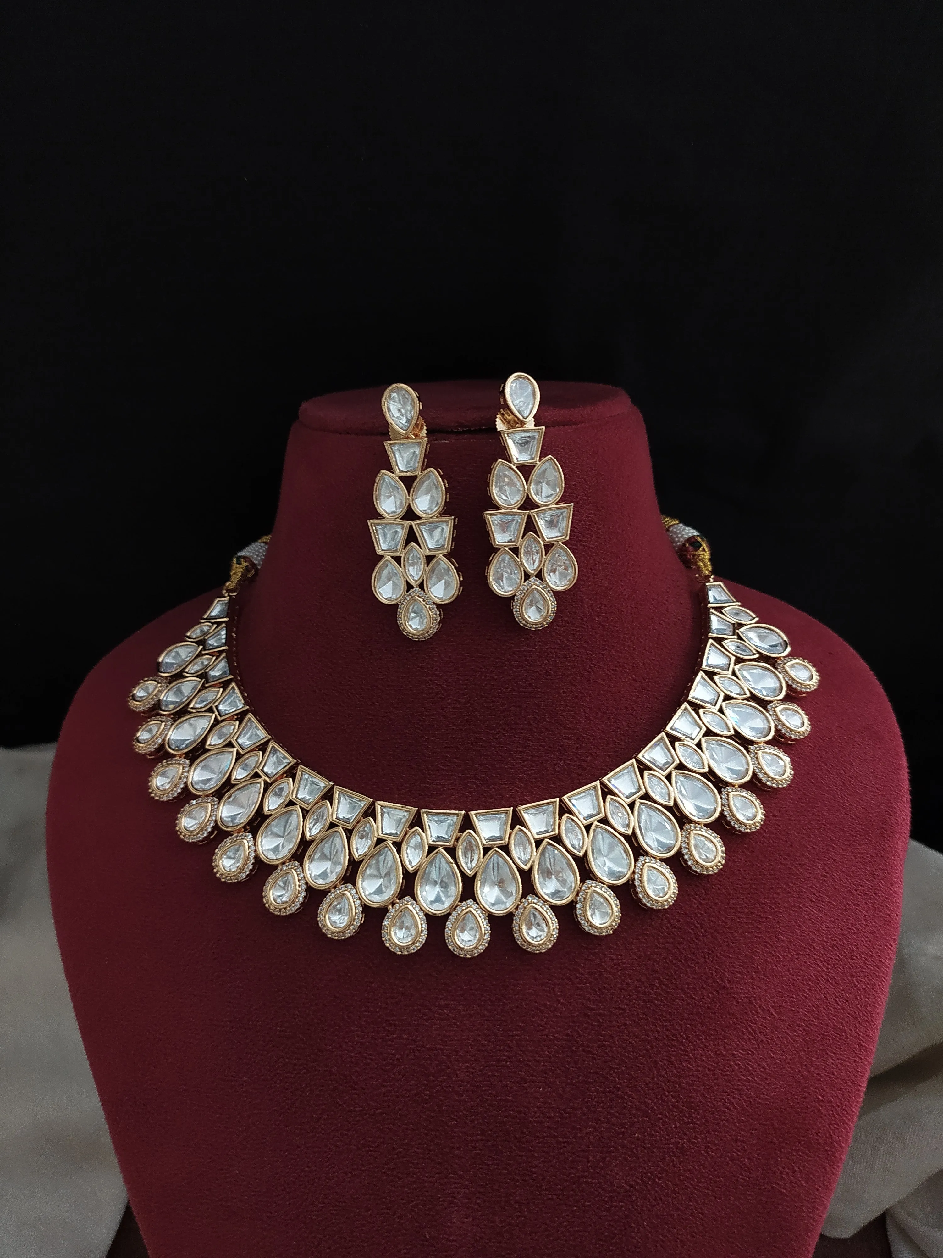 Kundan Necklace Set ~ Perfect for Festive Occasions