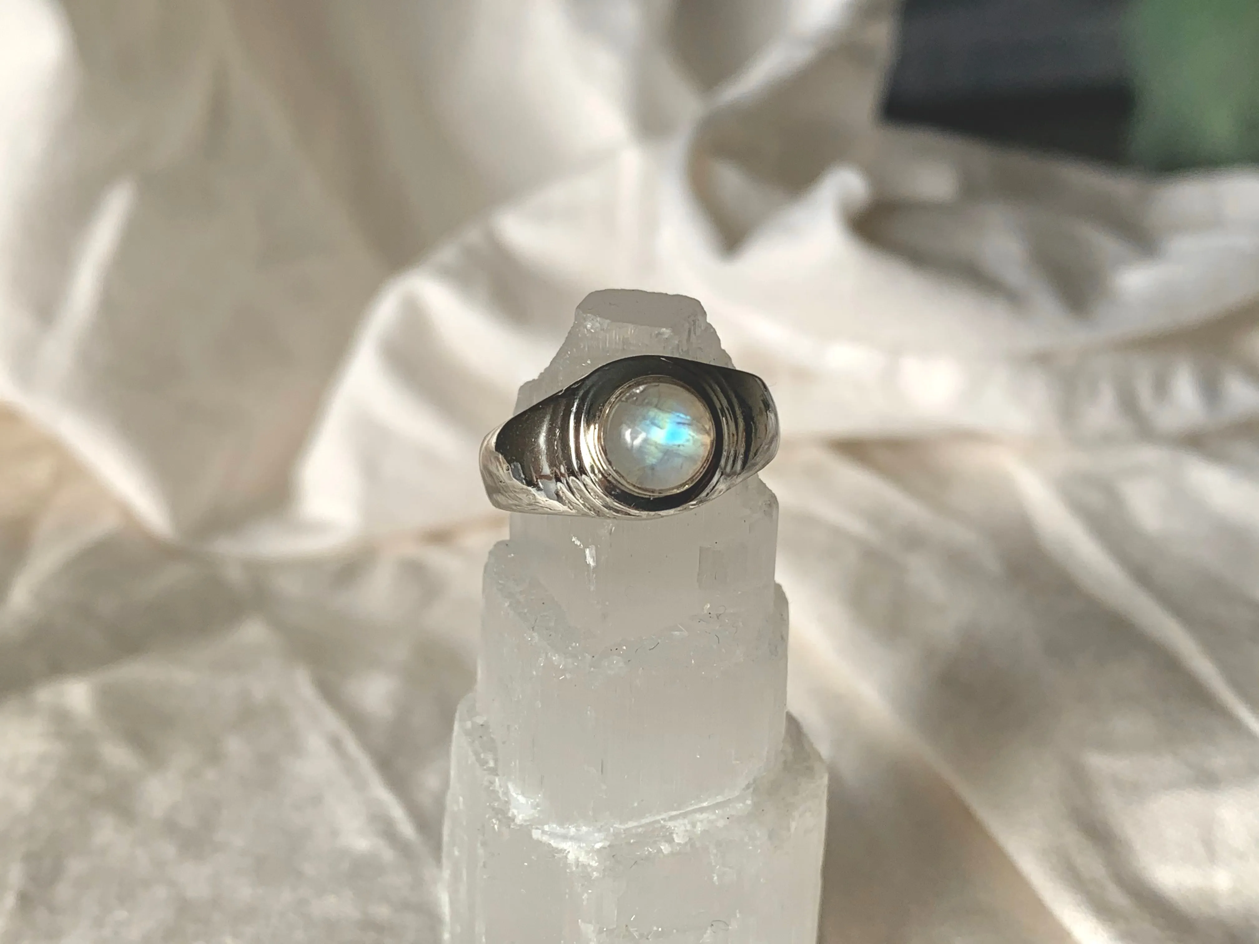 Moonstone Lugo Ring